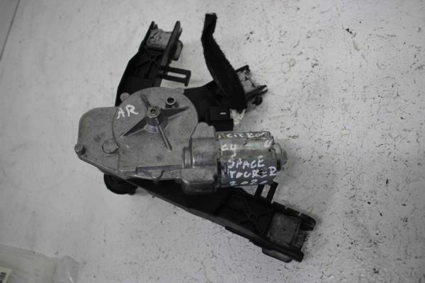 MOTEUR ESSUIE GLACE ARRIERE - Vue 2